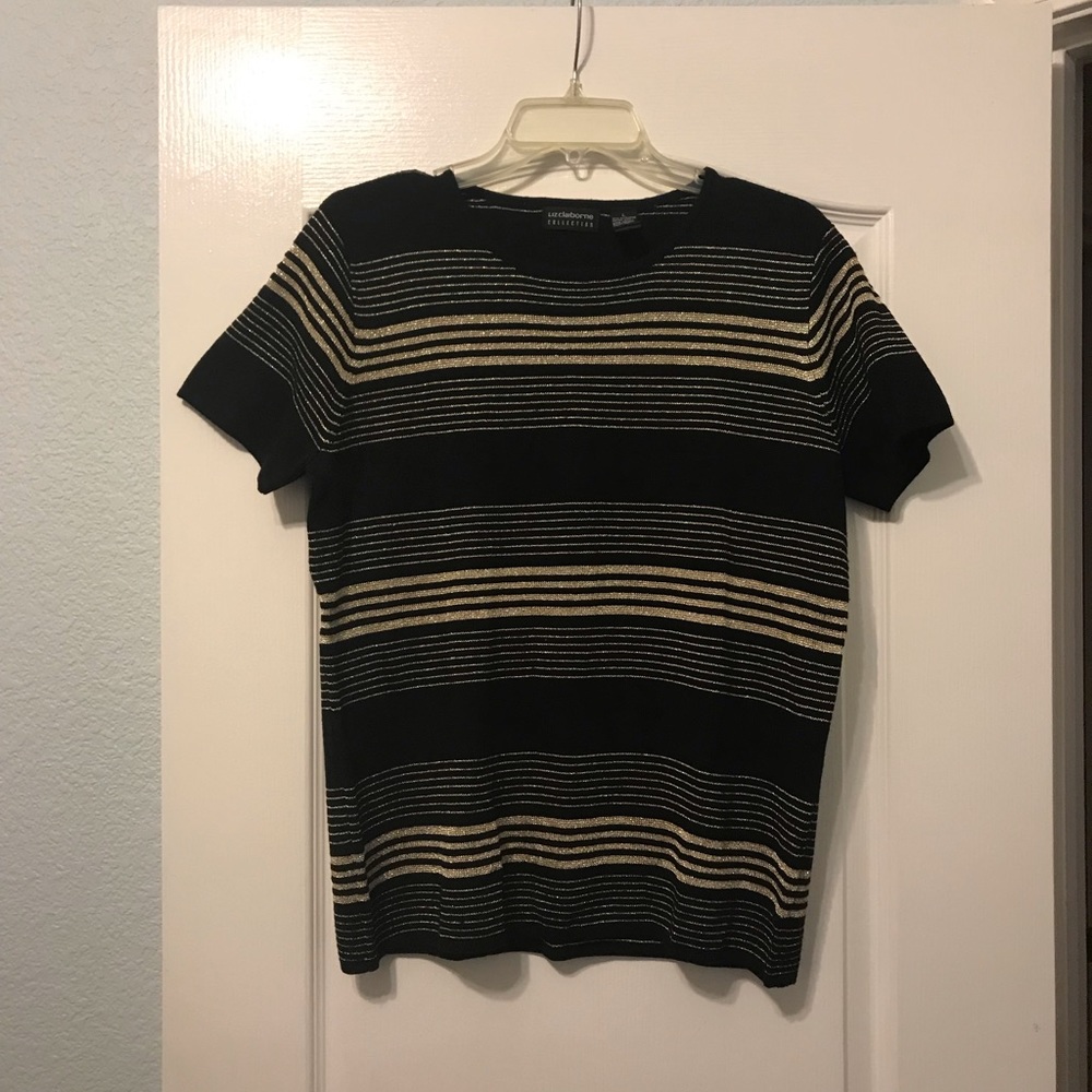 Liz Claiborne Black and Gold short sleeved Sweater